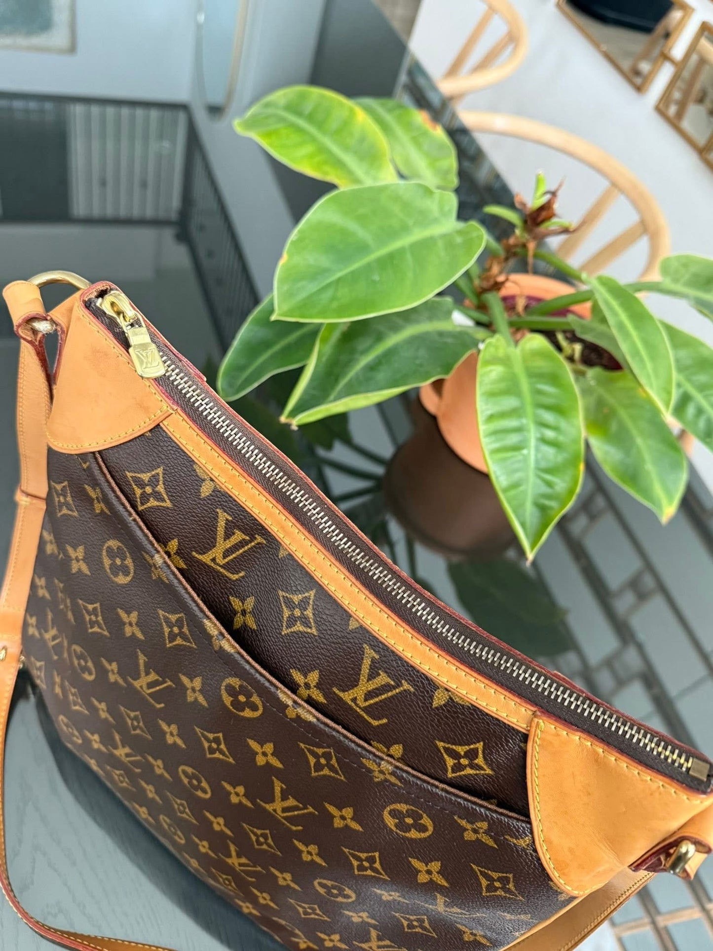 Odeon MM Crossbody with Dustbag - 🗓️ Year: 2008