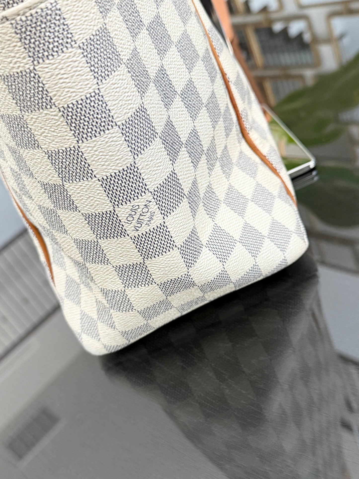 Totally MM in Azur with Dustbag and Insert Organizer -Year: 2010