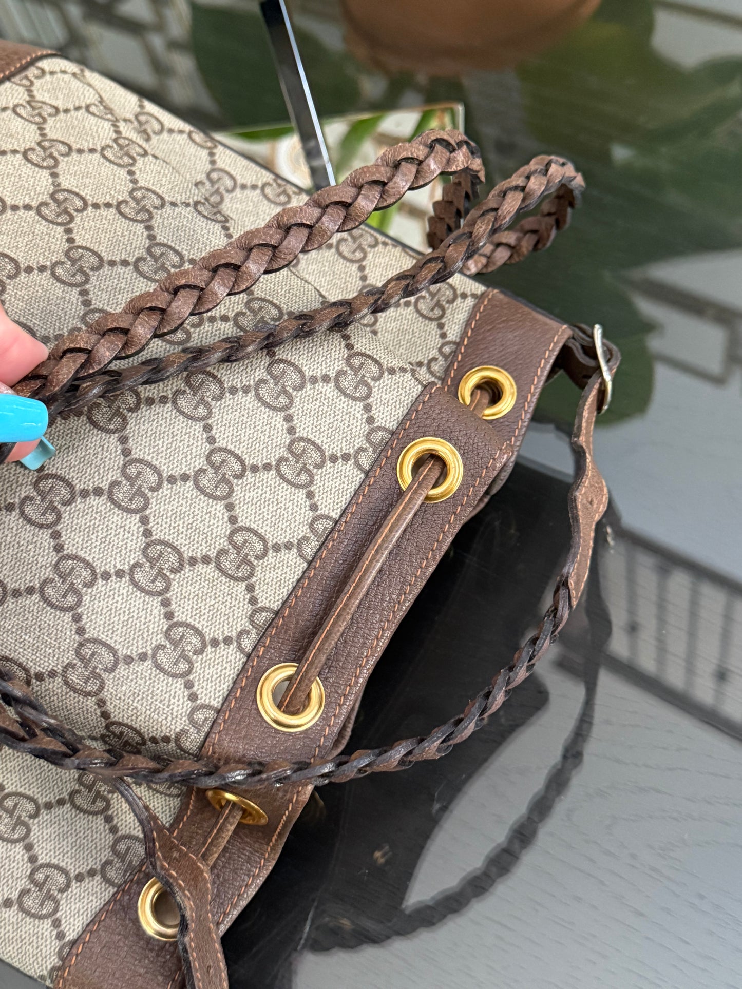 Gucci Vintage Bucket Crossbody bag