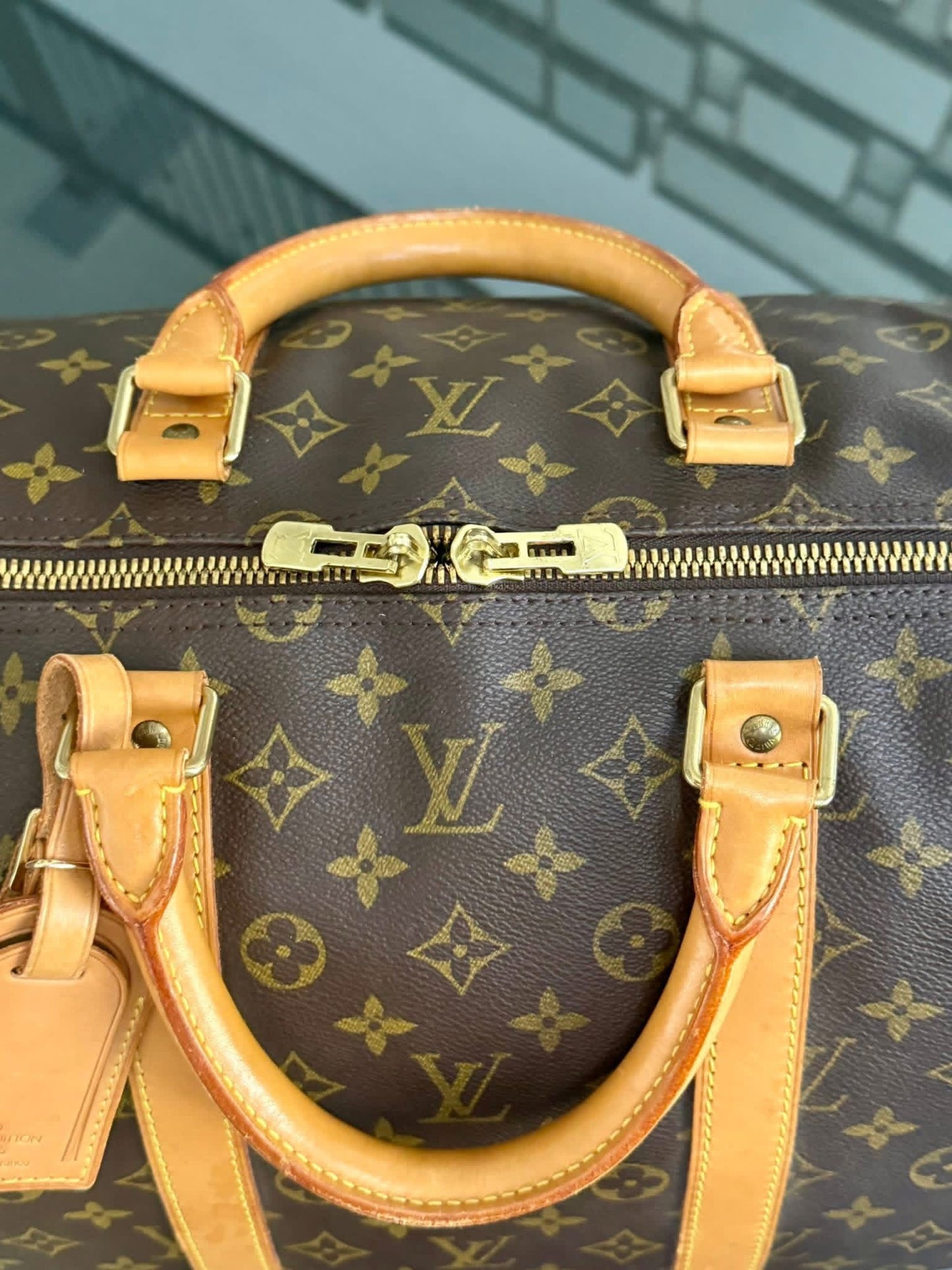 Keepall 55 Bandoulier with Original Strap, Luggage tag and Poignet 🗓️ Year: 1996