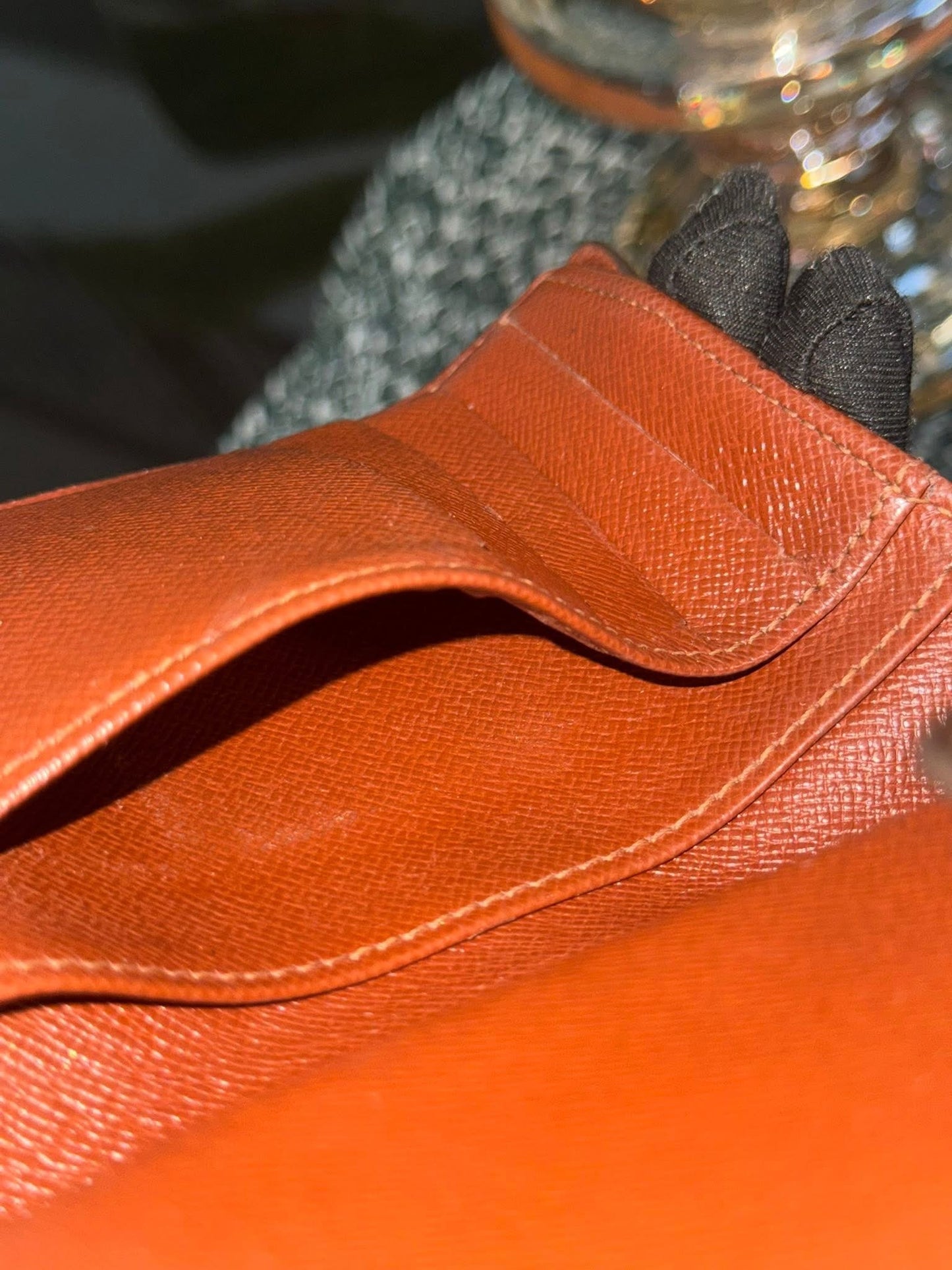 Kisslock Wallet in Monogram 🗓️ Year: 2000