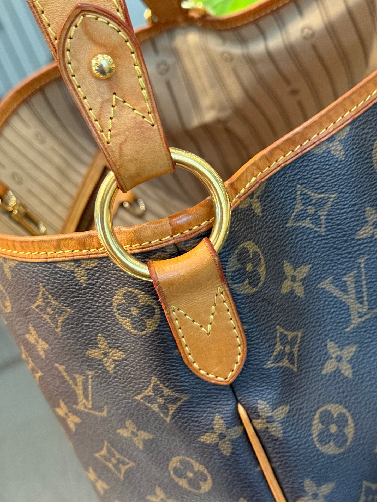 Delightful PM with Dustbag 📅 Year: 2012