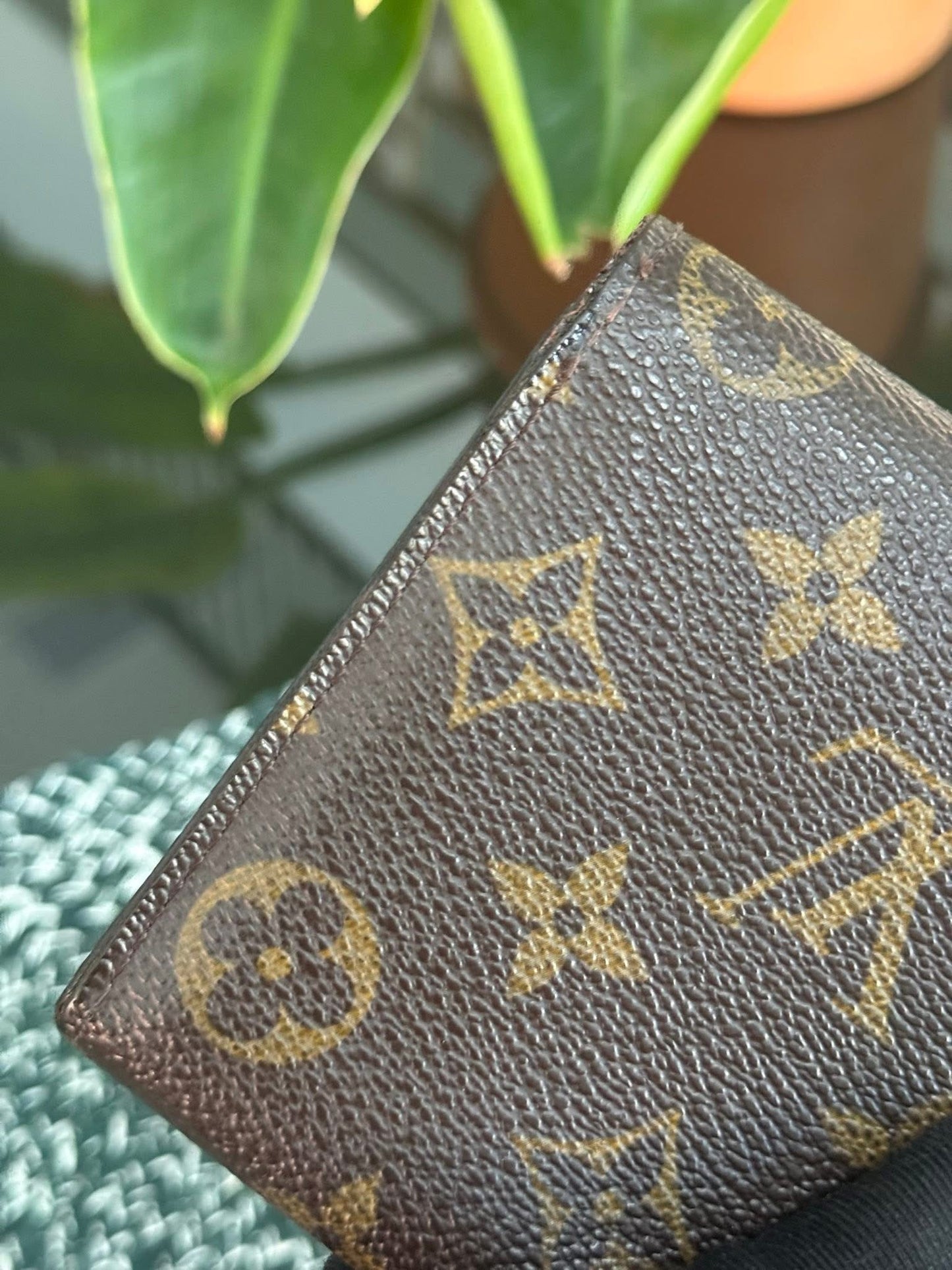 Sarah Wallet in Monogram 10 Cardholders 🗓️ Year: 2009