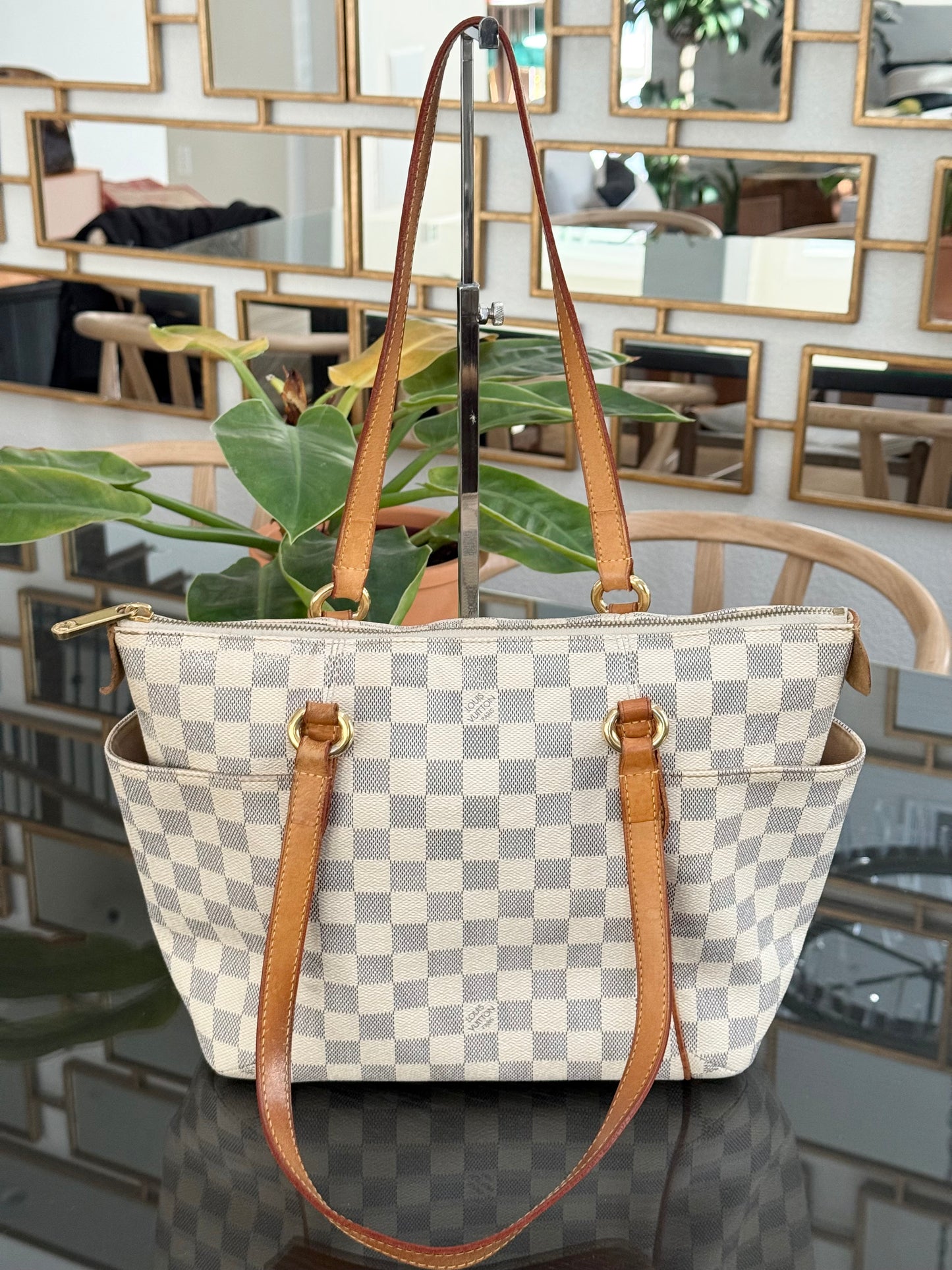 Totally PM Azur with Dustbag 📅 Year: 2011