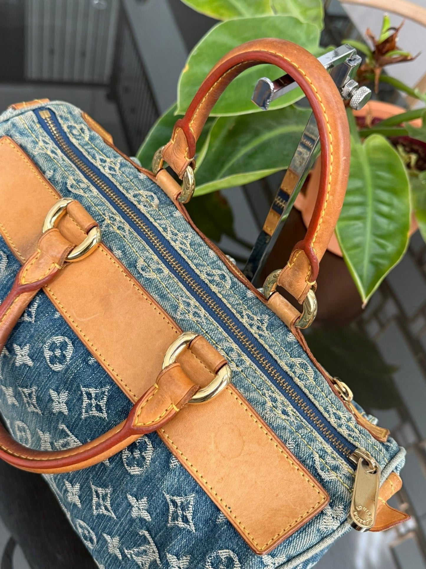 Neo Speedy Denim 📅 Year: 2005