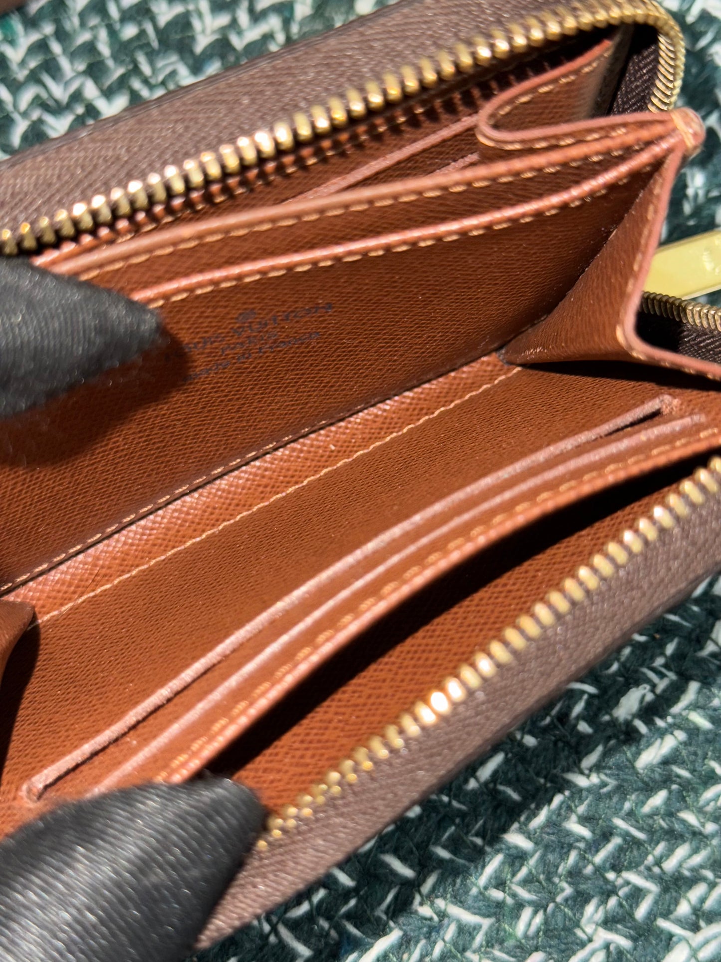 Monogram Zippy Compact Wallet with Box and Paper bag 🗓️ Year: 2011