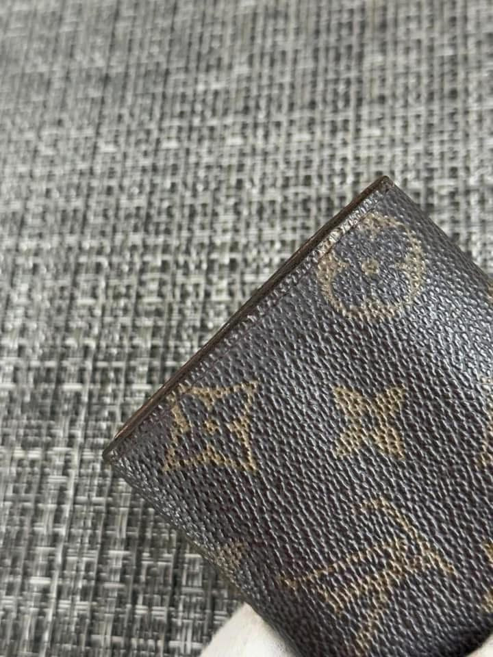Cardholder Compact Wallet 🗓️ Year: 1997