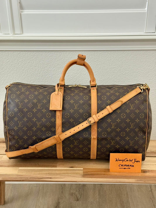 Keepall 60 Bandoulier with Original Strap, Luggage Tag and Poignet 📅 Year: 1991