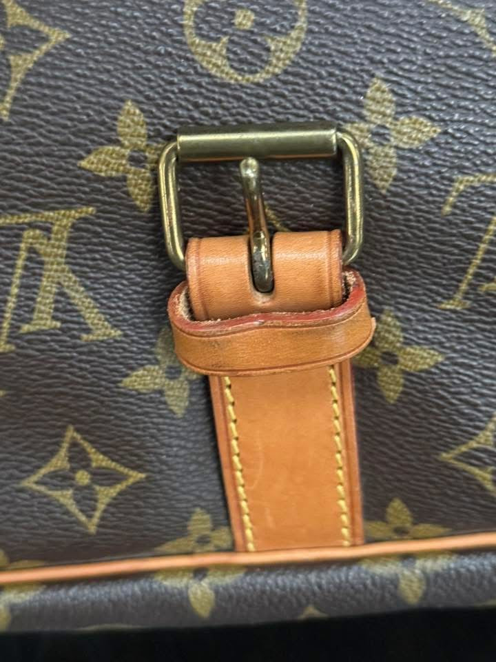 Saumur 35 Crossbody -🗓️ Year: 1989