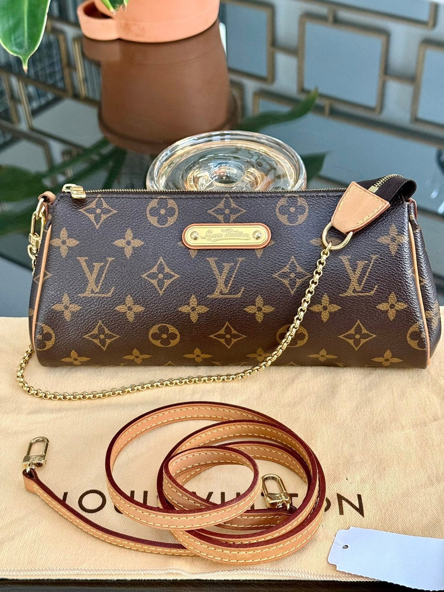Eva Clutch in Monogram with Original Strap, Insert Organizer, Box, Dustbag and Paper bag 🗓️ Year: 2011