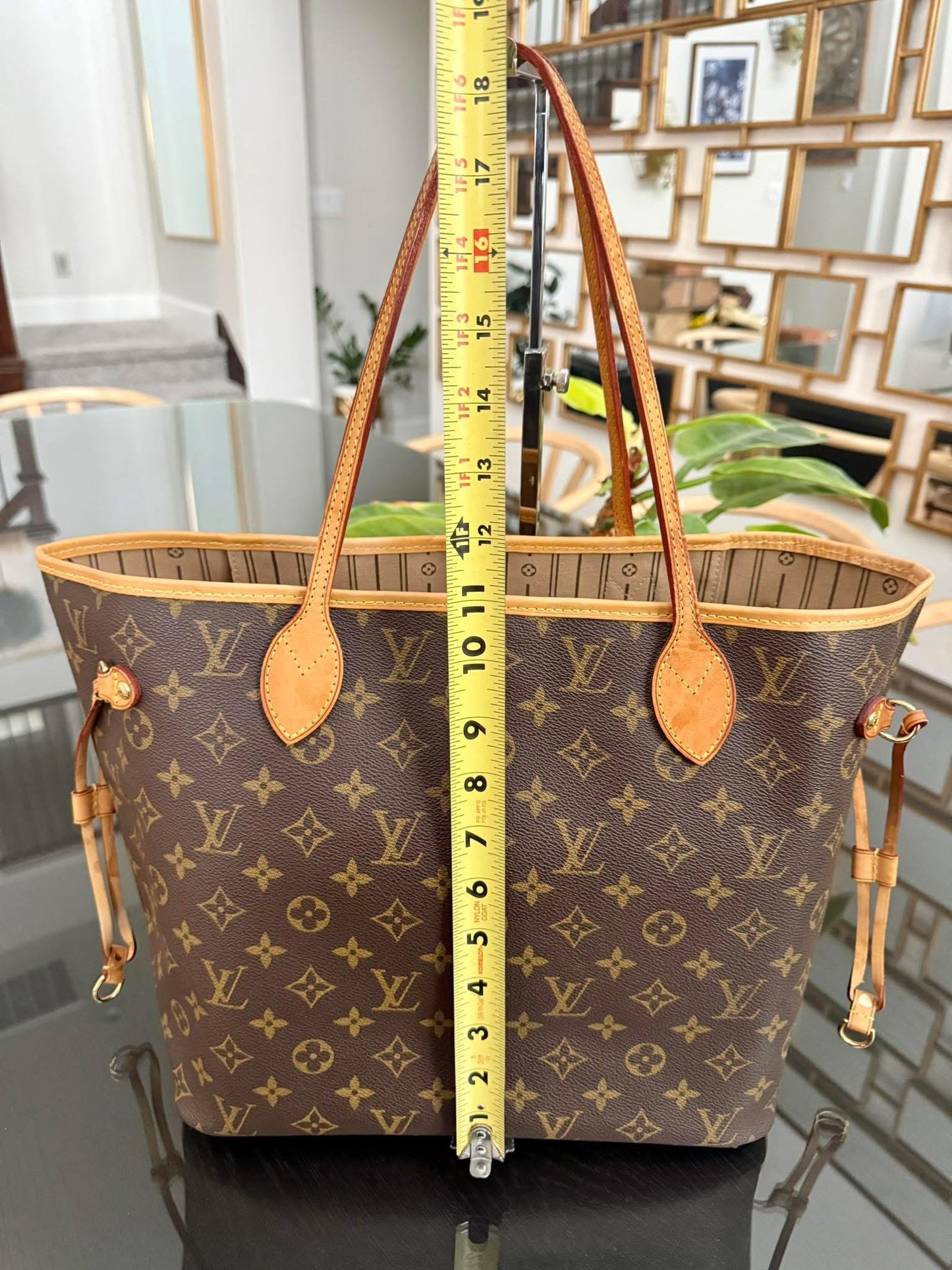 Neverfull MM Monogram with Dustbag and Non branded Twilly🌺 📅 Year: 2011