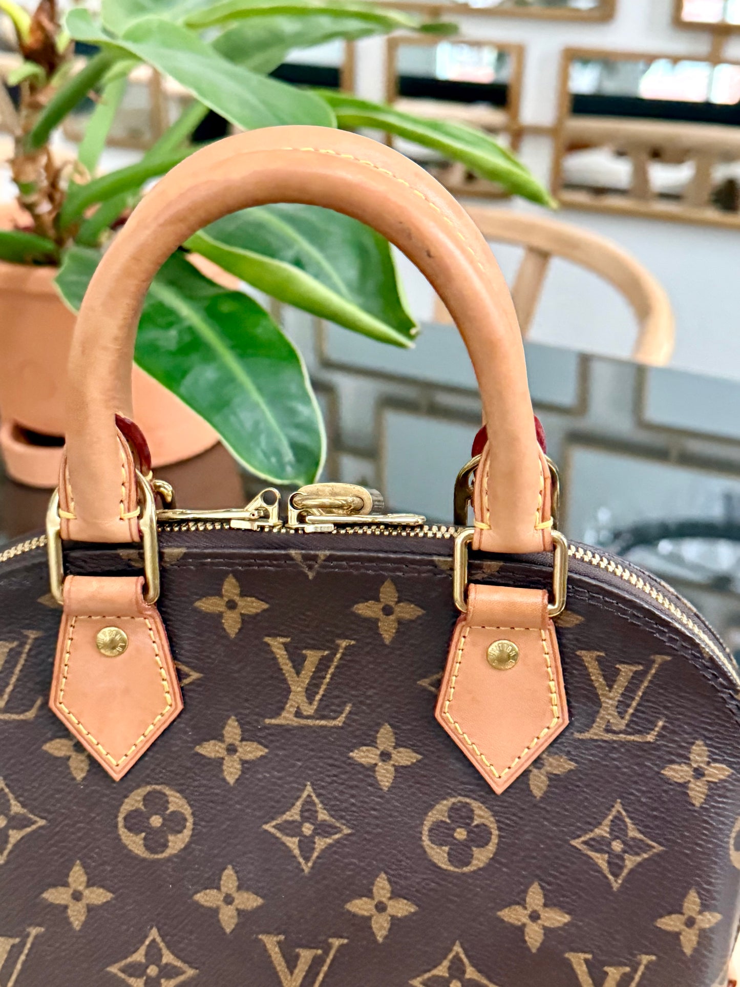 Alma BB with Original Strap , Clochette , Lock 🔐 keys, Box , dustbag and Paper bag - 📅 Year: 2021