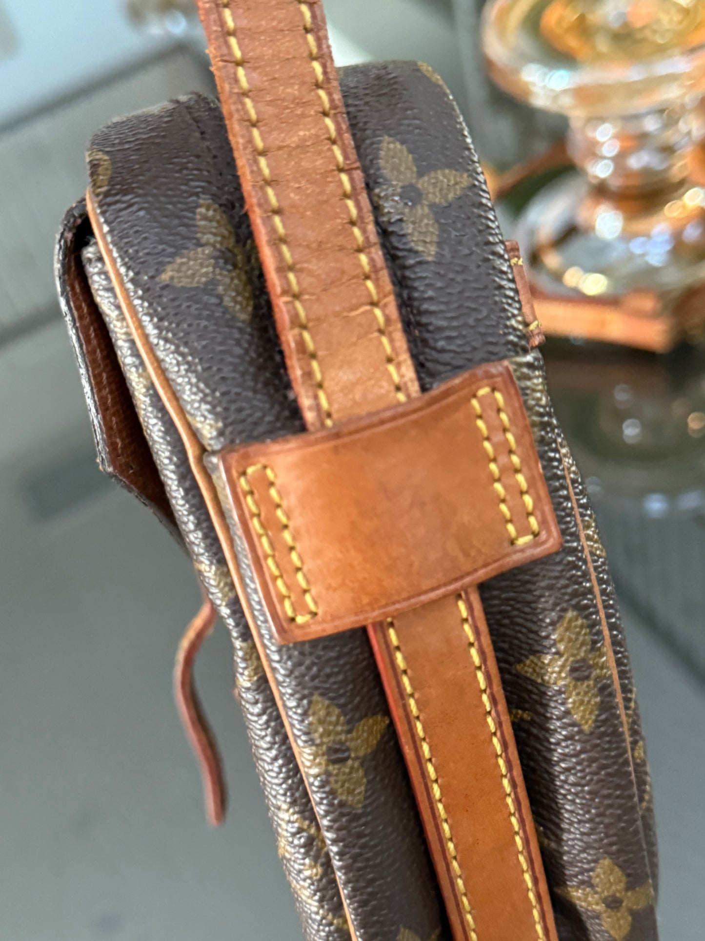 Jeaunefille MM Crossbody -Year: 1990