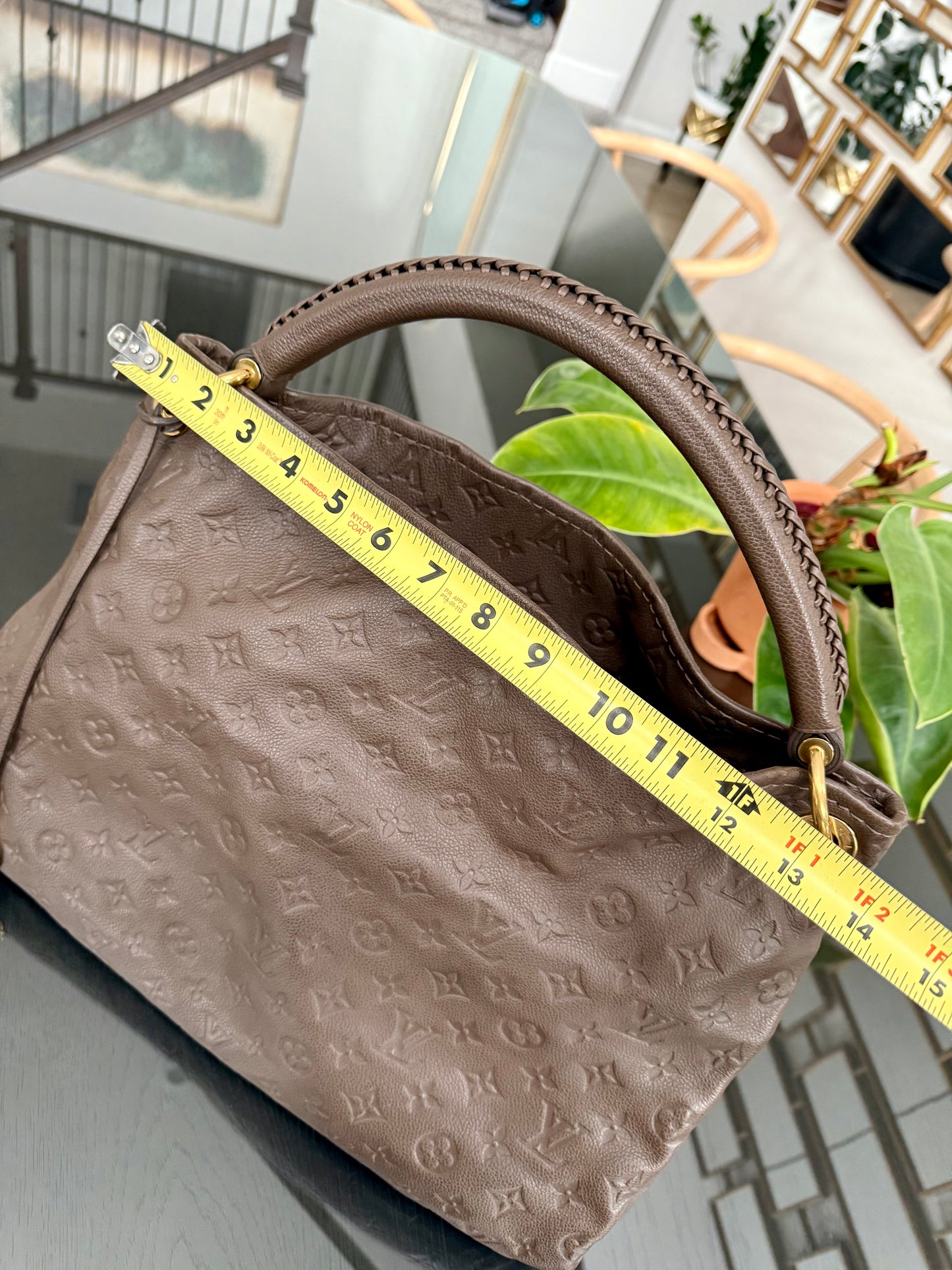 Artsy MM Empriente Ombre with Dustbag and Insert Organizer 📅 Year: 2011