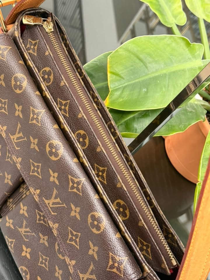 Viva Cite GM in Monogram with Dustbag 📅 Year: 2003