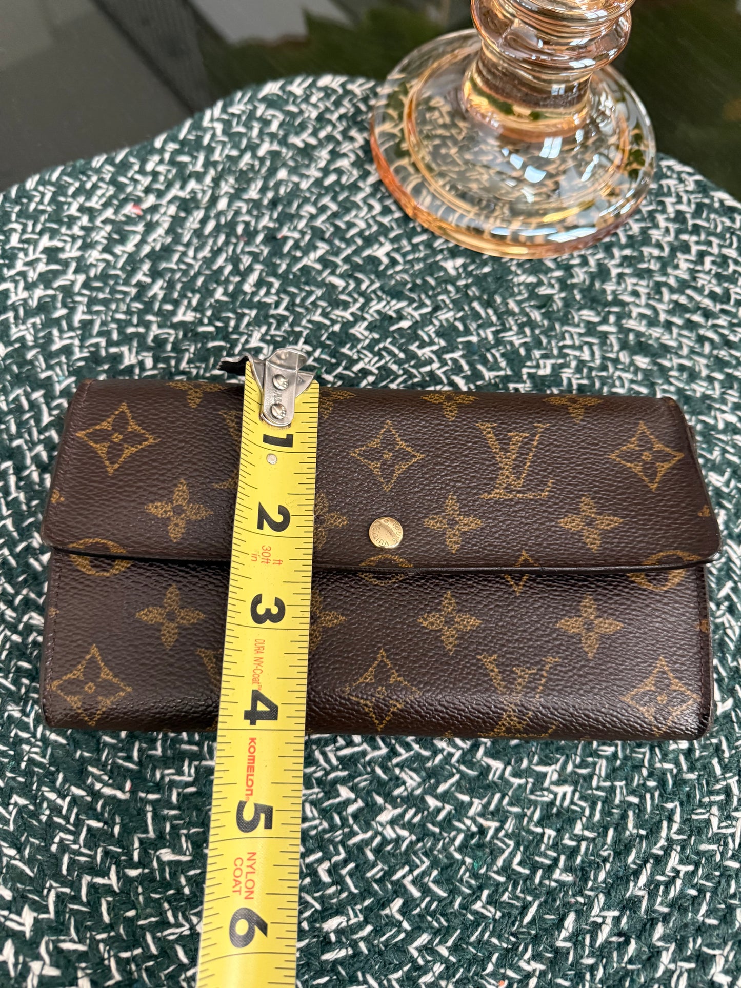 Sarah Wallet in Monogram with 2 Cardholders 🗓️ Year: 2001