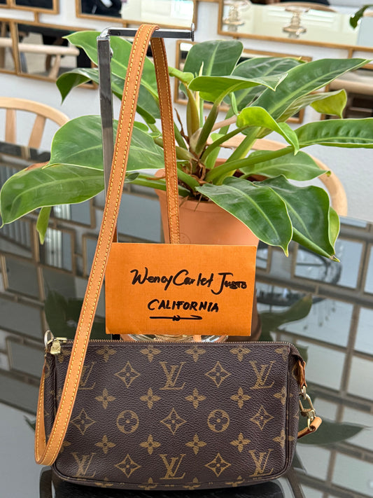 Pochette Accessories with Crossbody Strap - 📅 Year: 1999