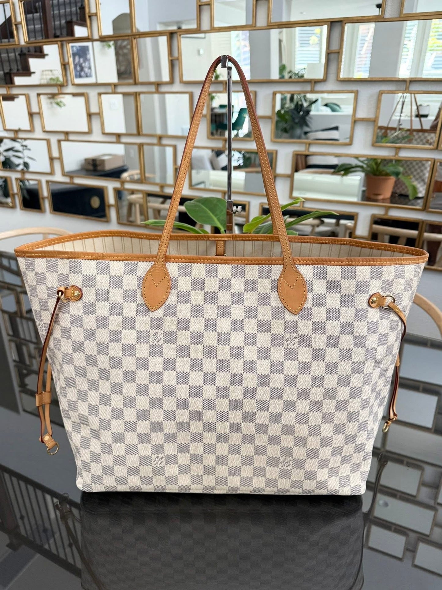 Neverfull GM in Azur with Dustbag Insert Organizer 🗓️ Year: 2012