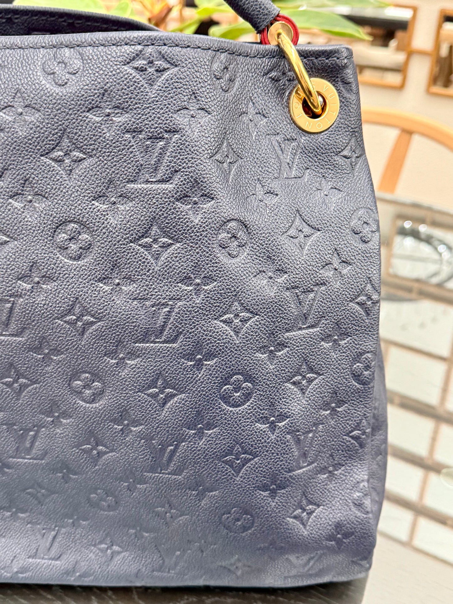 Artsy MM Empriente in Navy Blue with Dustbag- 📅 Year: 2020