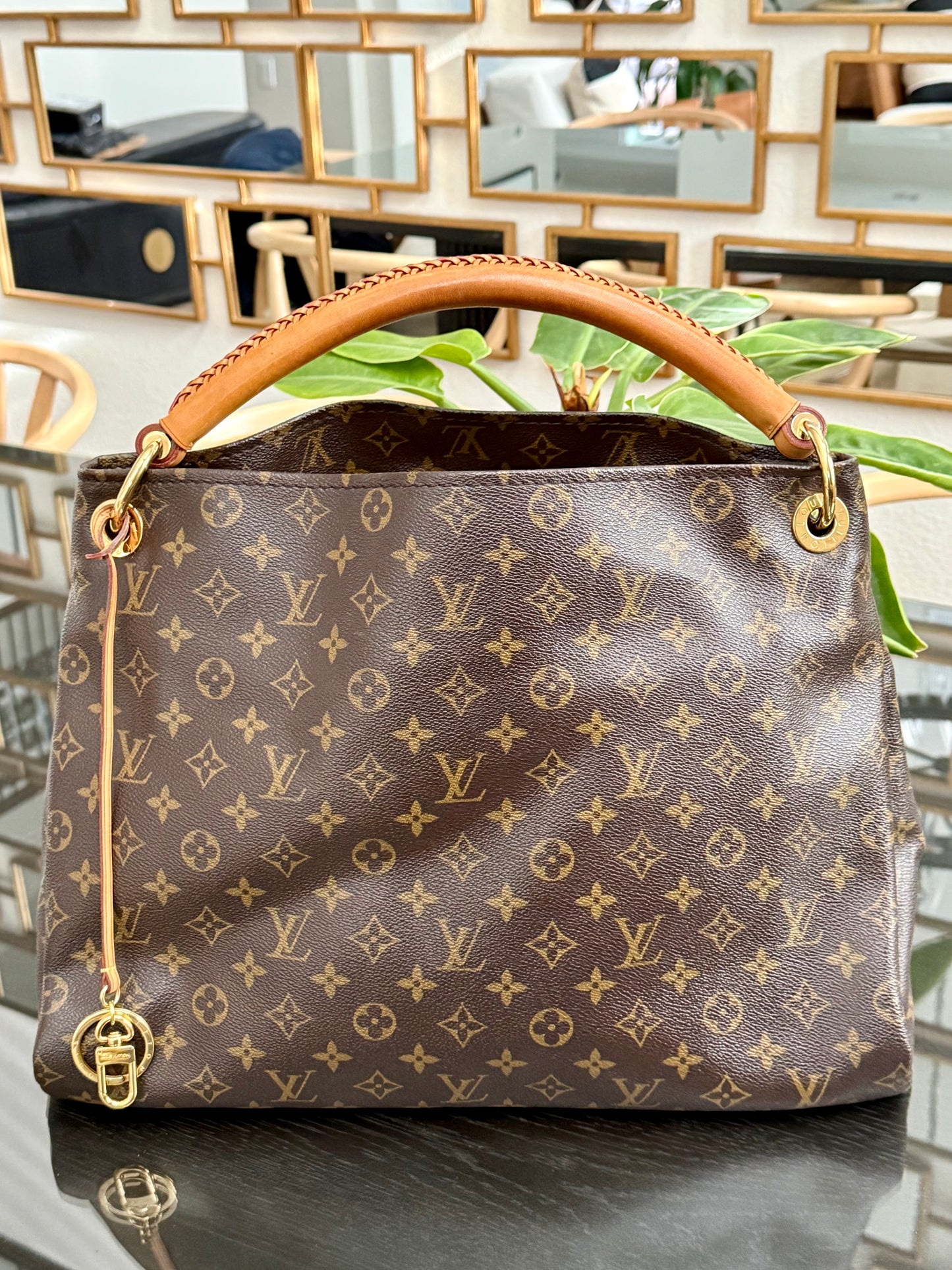 Artsy MM with Dustbag and Insert Organizer - 📅 Year: 2011