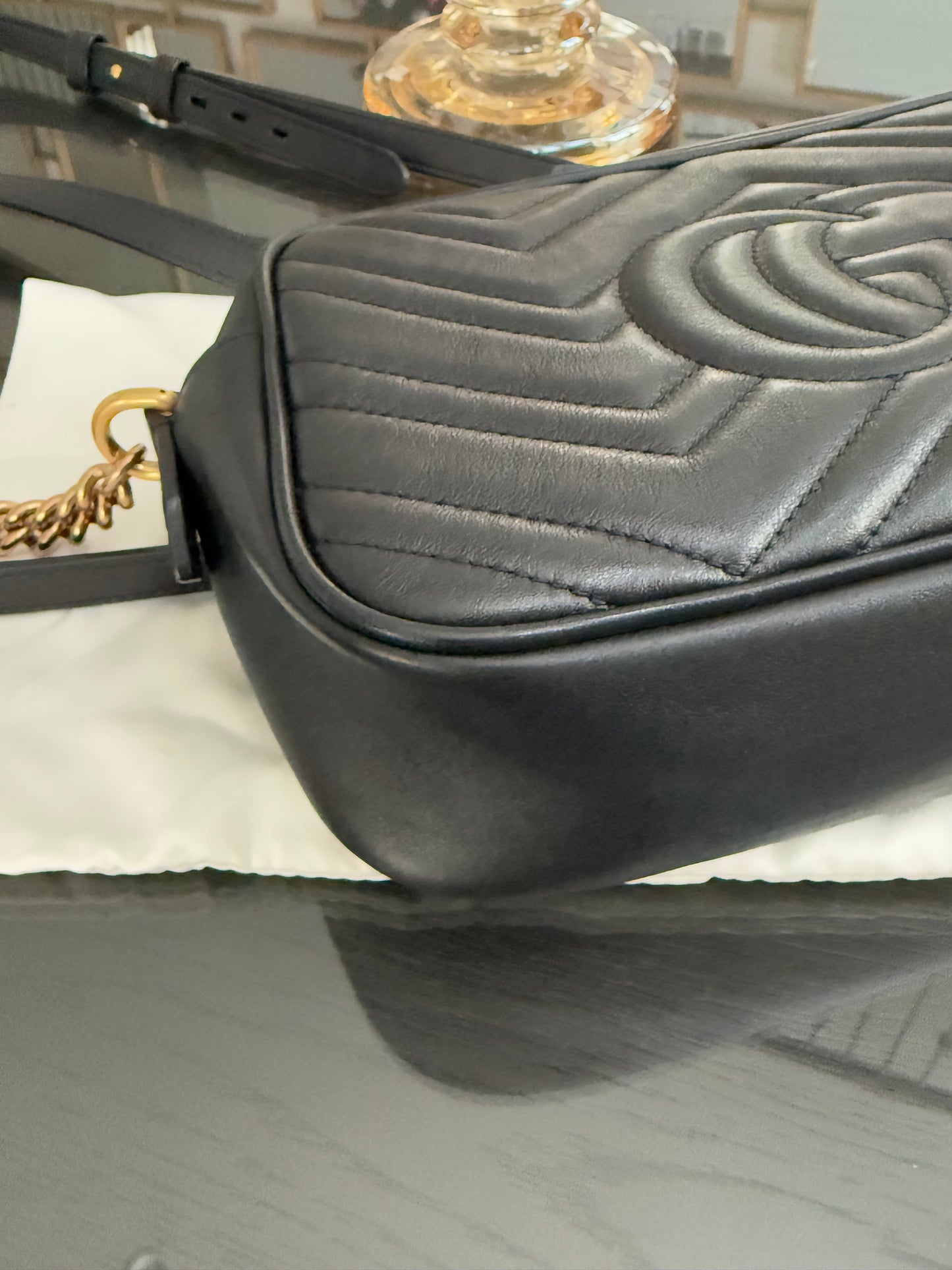 GUCCI Marmont Chain Small Shoulder/ Crossbody Bag