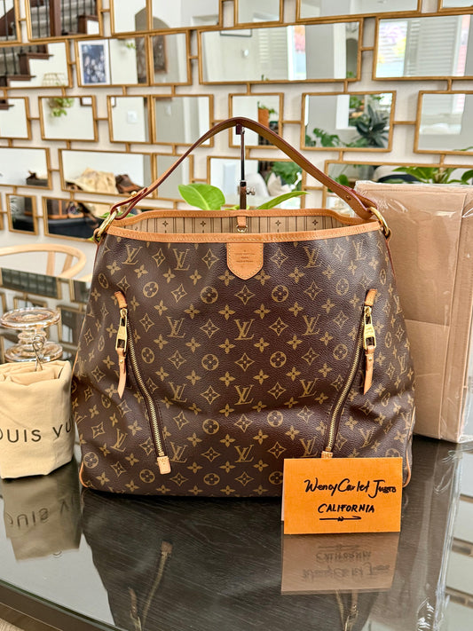 Delightful GM with Dustbag and Insert organizer 📅 Year: 2011