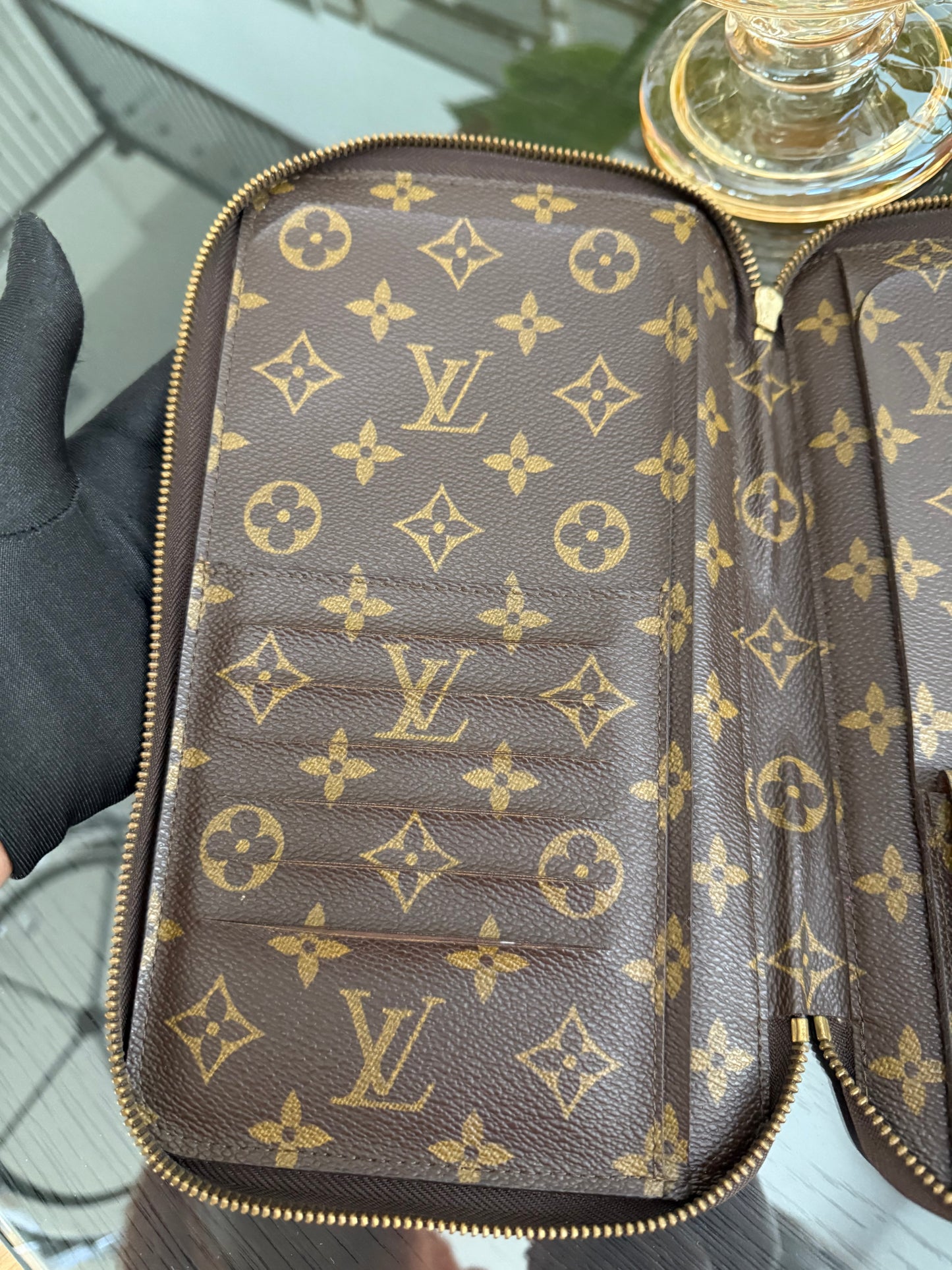 Monogram Escapade Travel Organizer - 🗓️ Year: 1991