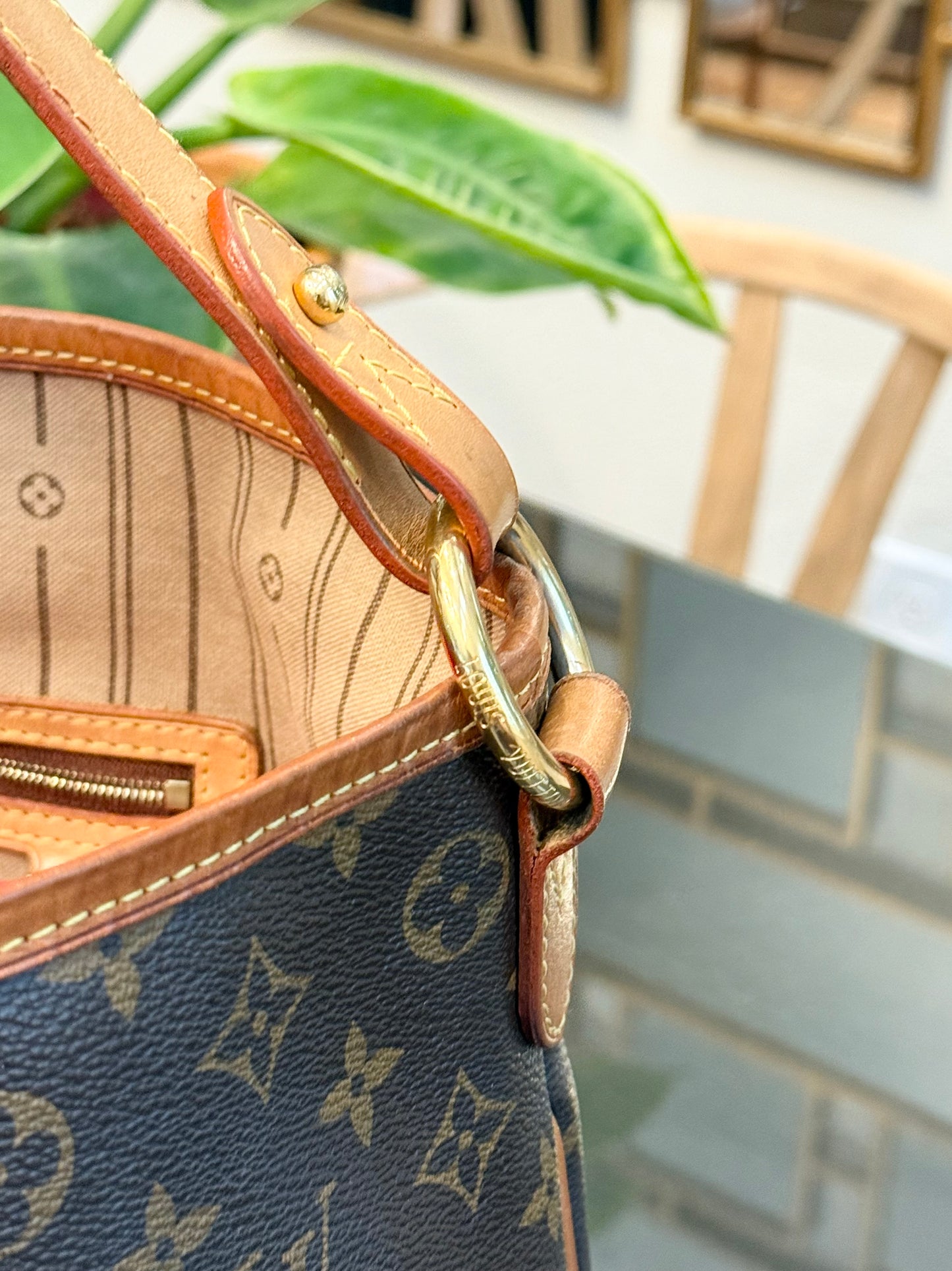 Delightful PM with Dustbag 📅 Year: 2012