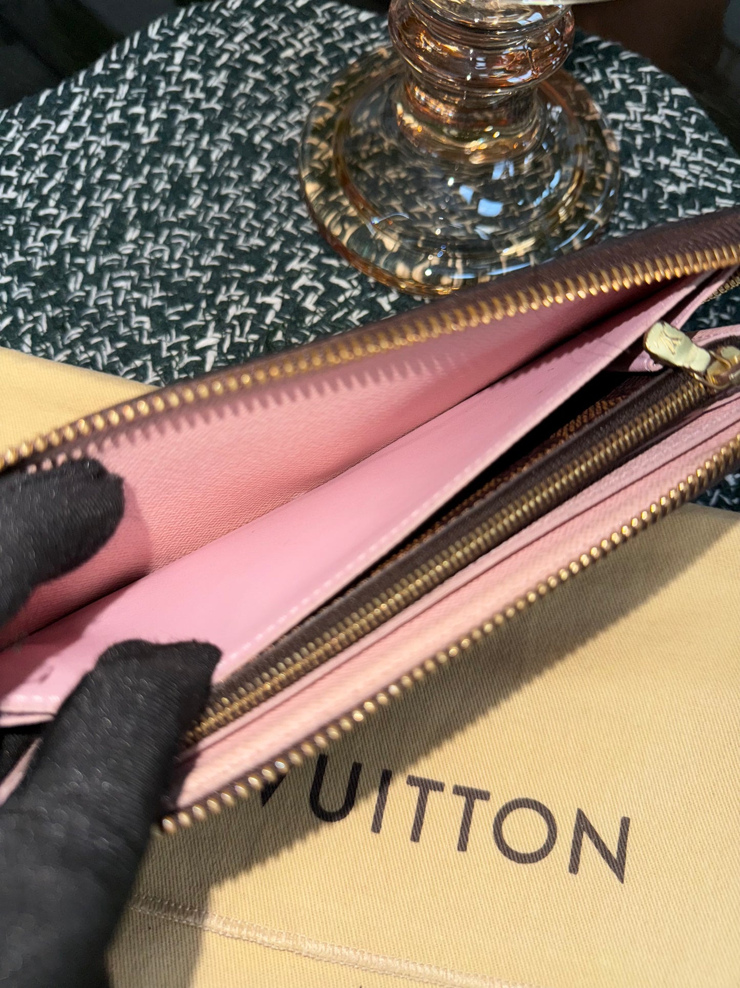 Clemence Wallet DE in Rose Ballerine with Dustbag 🗓️ Year 2018