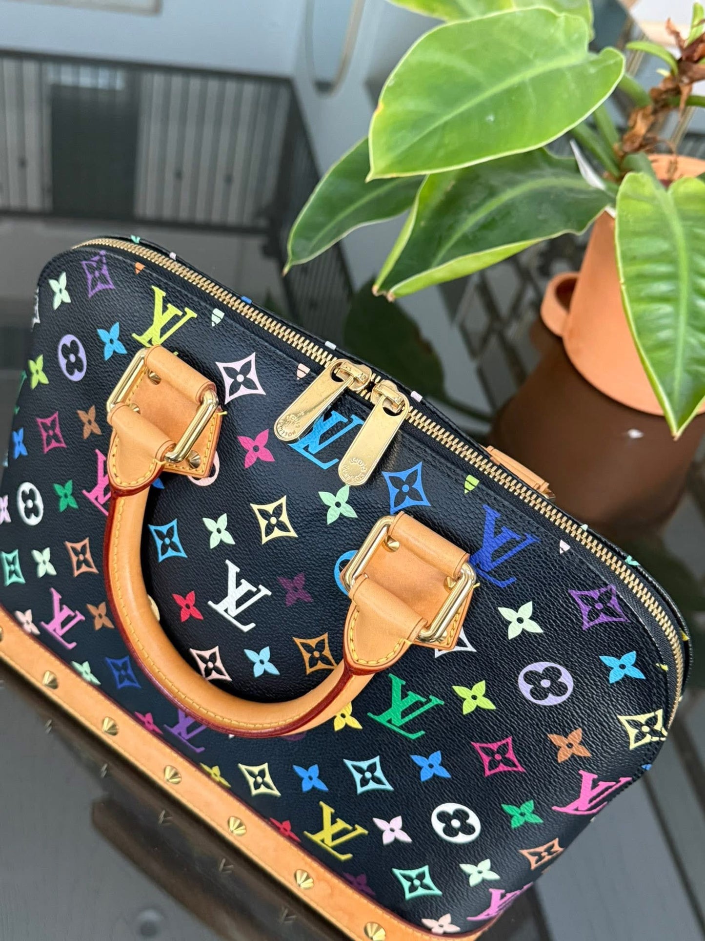 Murakami / Multicolor Noir Alma PM with Dustbag, Insert Organizer and Non- branded Twilly 📅 Year: 2006