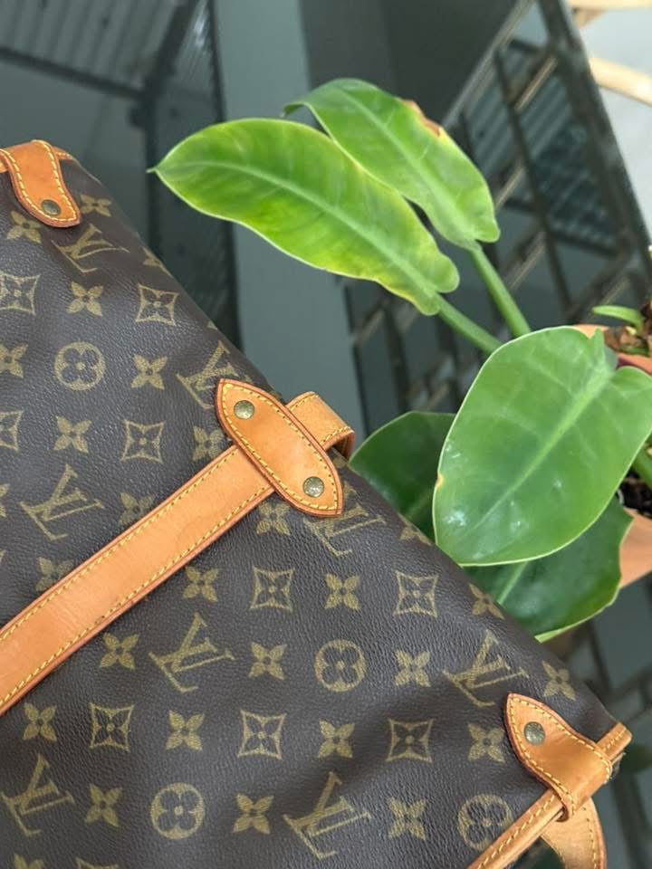 Saumur 35 Crossbody -🗓️ Year: 1989
