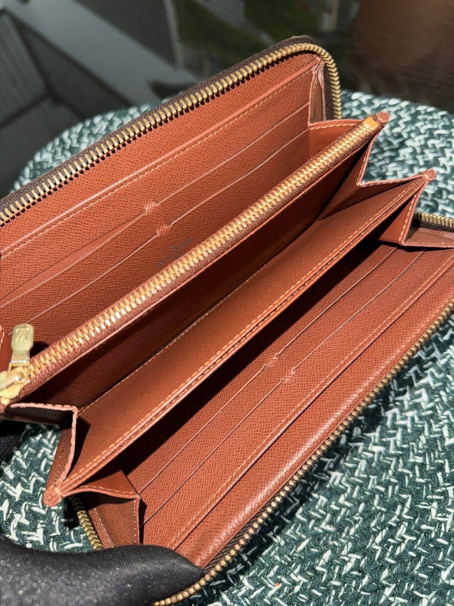 Monogram Zippy Long Wallet with Box 🗓️ Year: 2015