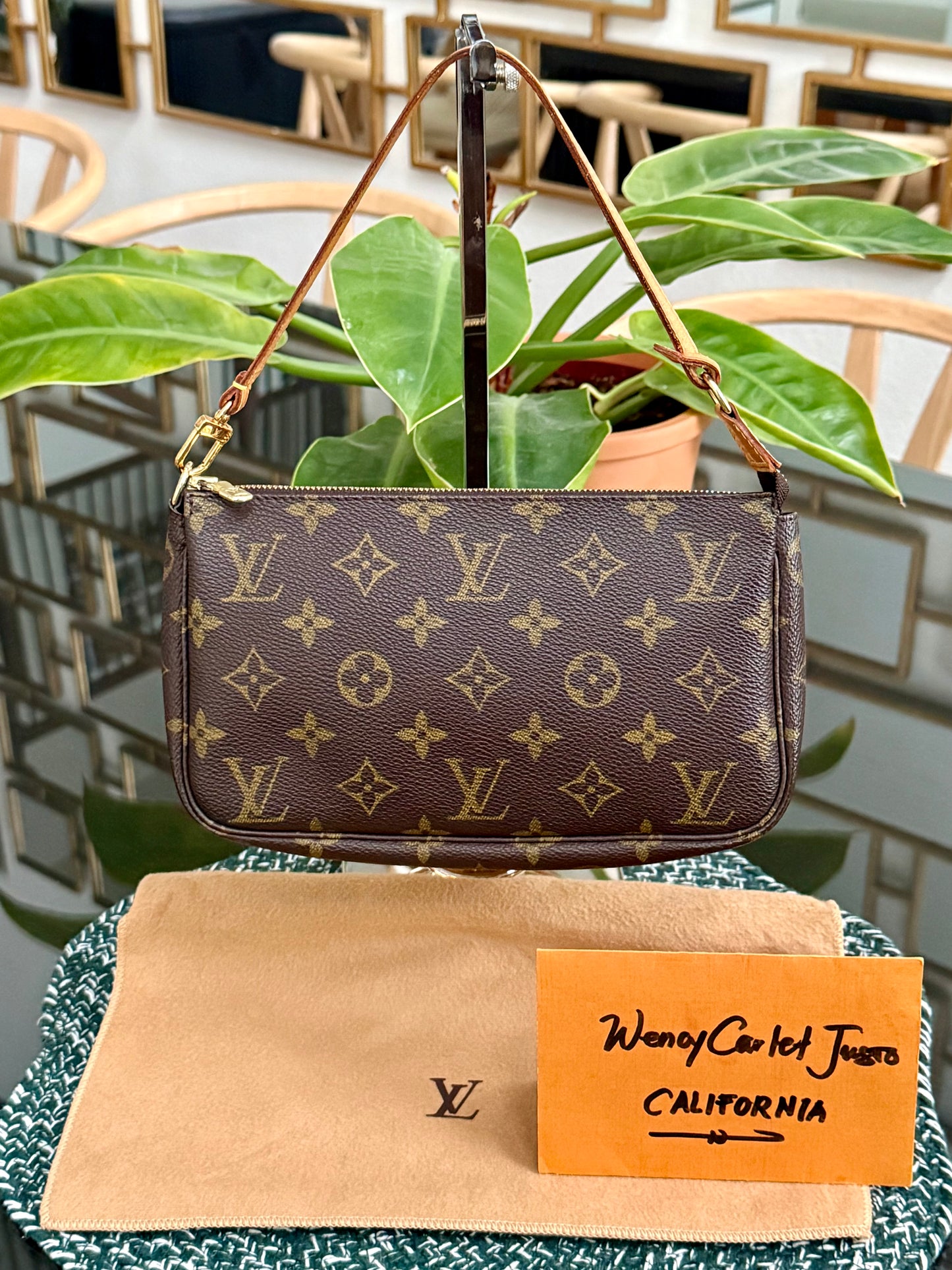 Pochette Accessories with Dustbag -🗓️ Year: 2001
