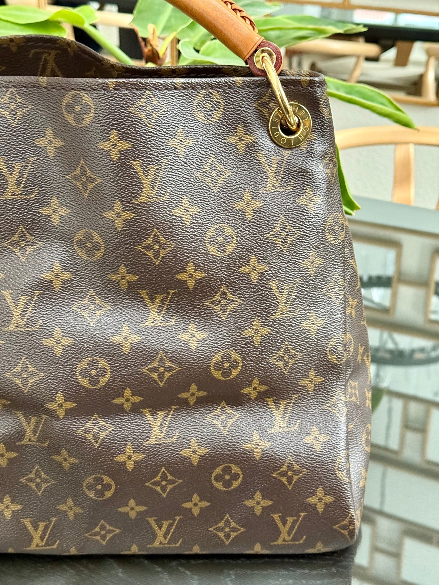 Artsy MM with Dustbag and Insert Organizer - 📅 Year: 2011