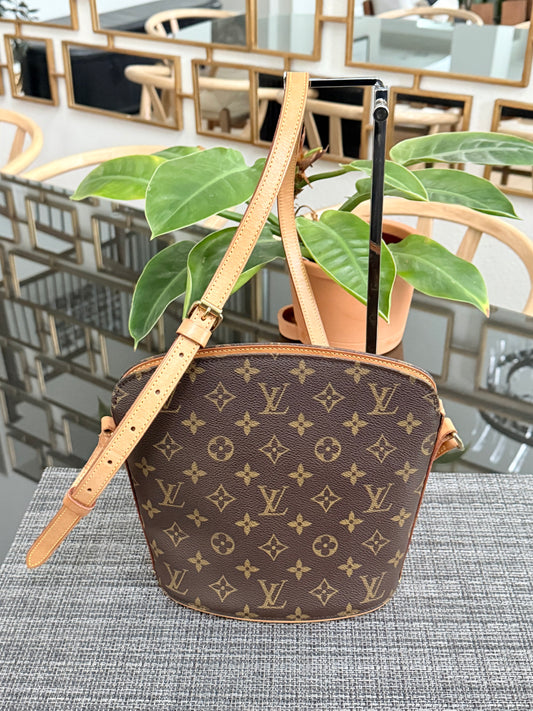 Drouot Crossbody-🗓️ Year 1999