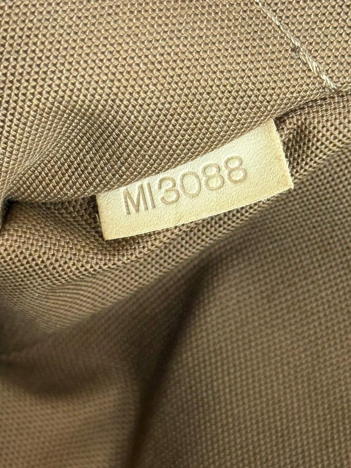 Palermo GM with Dustbag and Insert Organizer 📅 Year: 2008