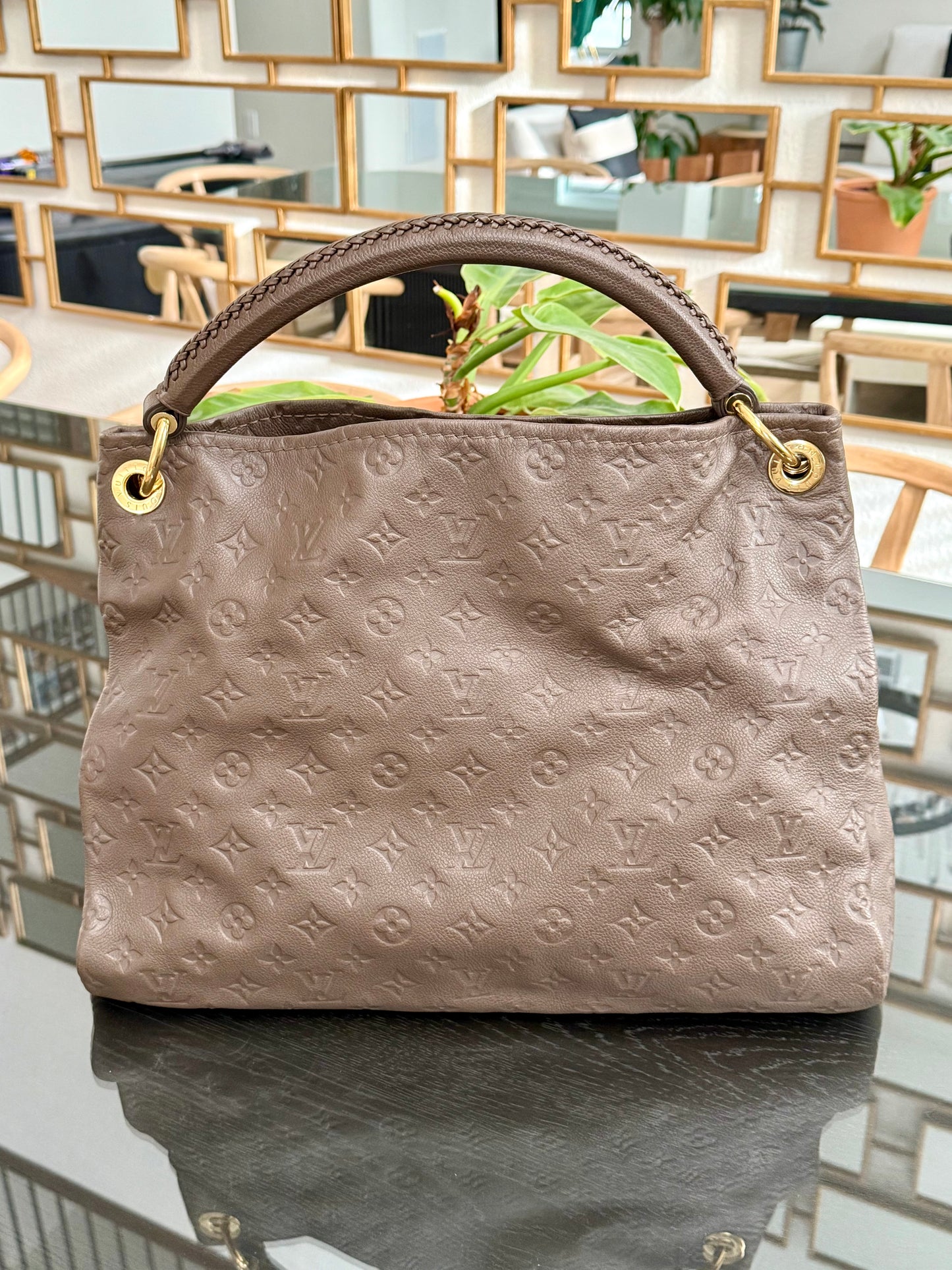 Artsy MM Empriente Ombre with Dustbag and Insert Organizer 📅 Year: 2011