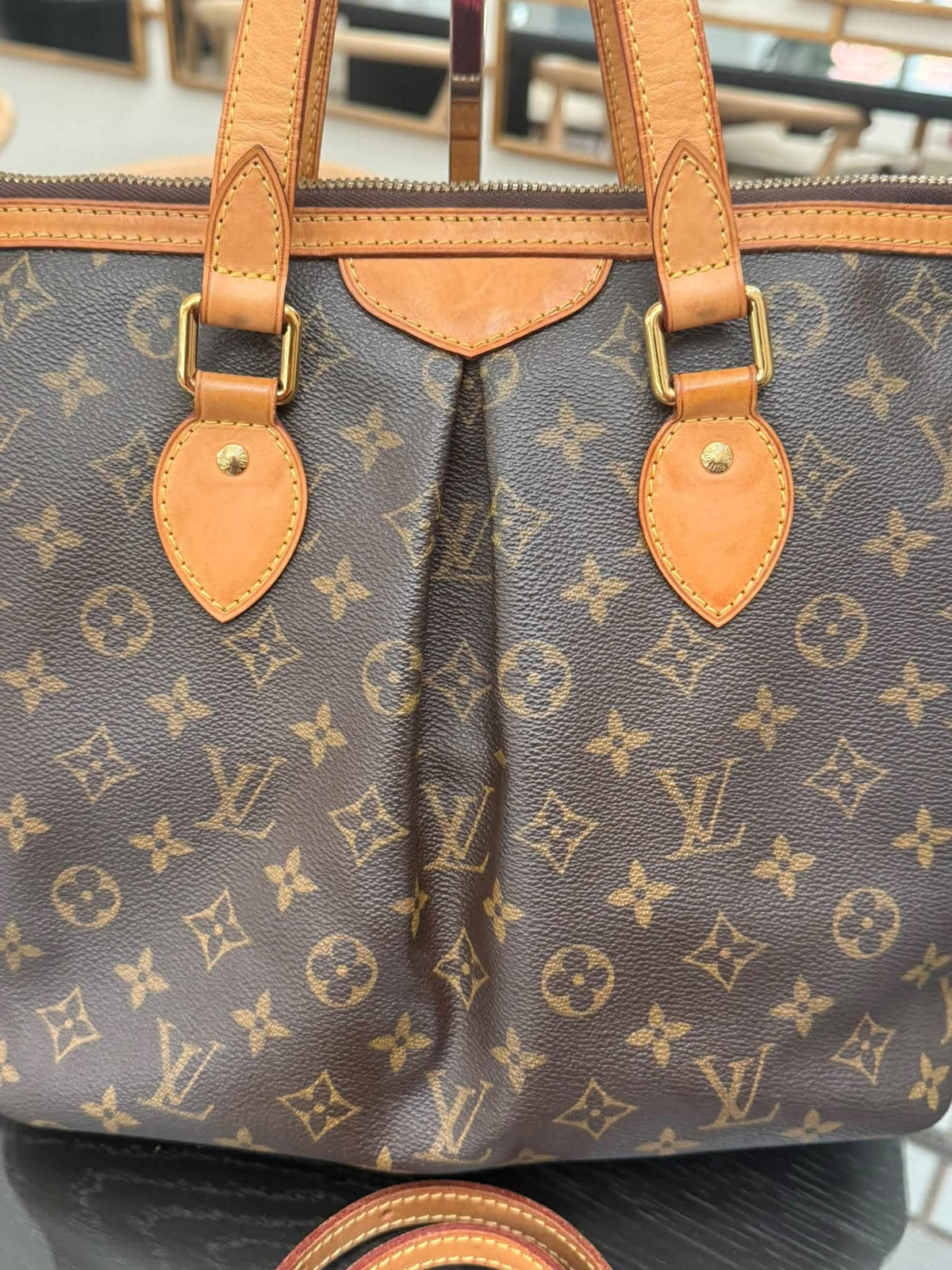 Palermo PM with Original Strap and 
Dustbag 📅 Year: 2010