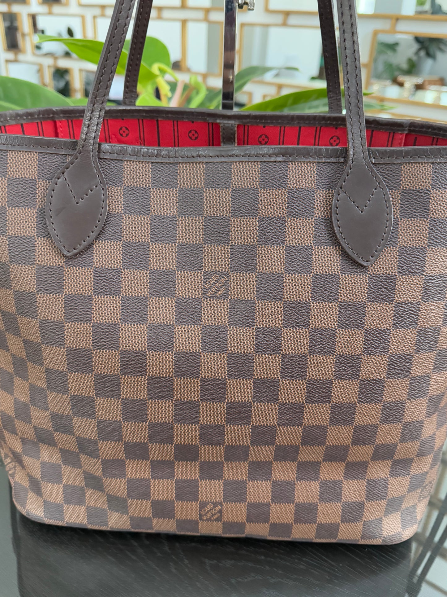 Neverfull MM in DE with Dustbag and twilly-🗓️ Year: 2012