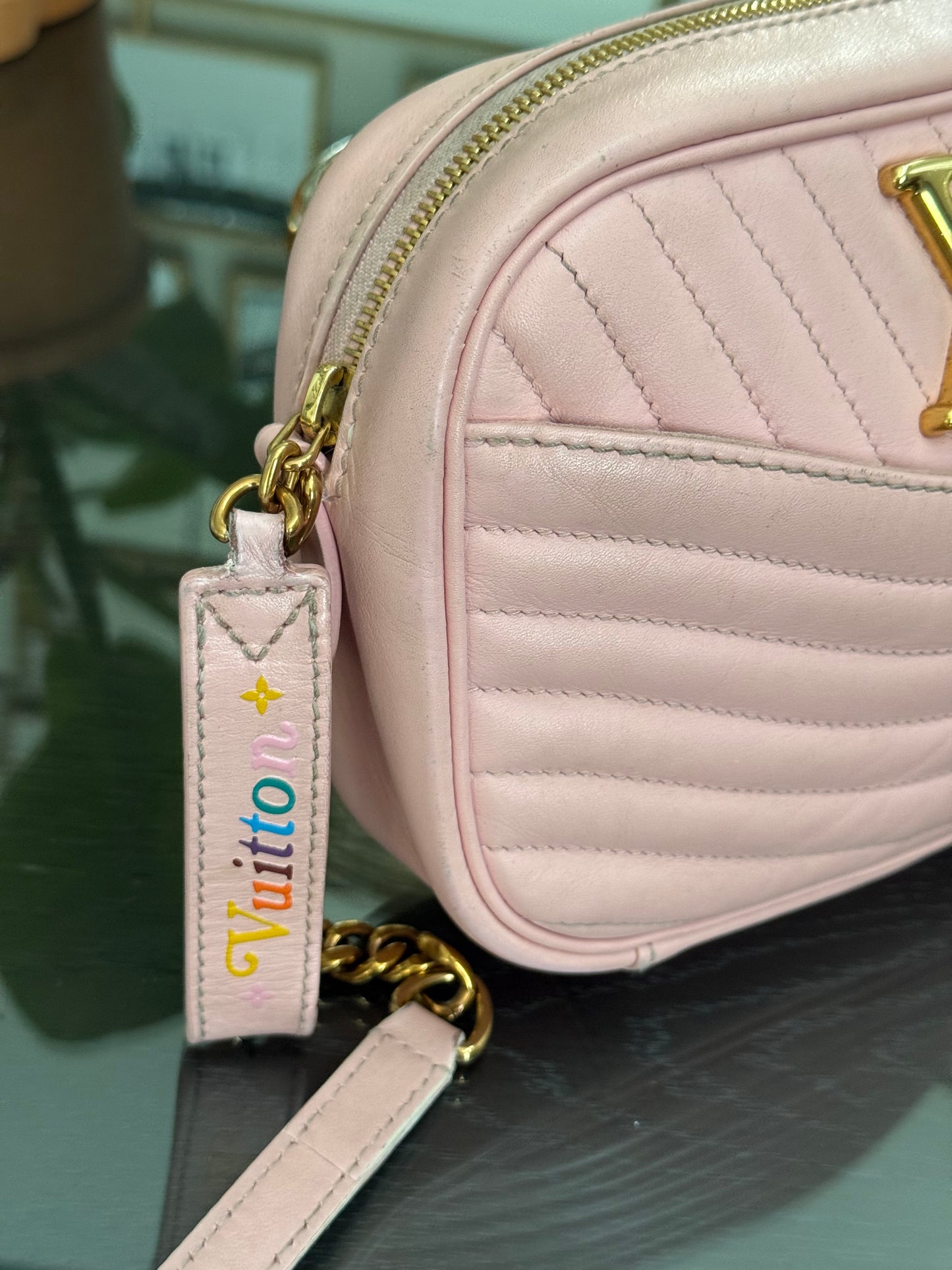 New Wave Camera Bag -🗓️ Year: 2019