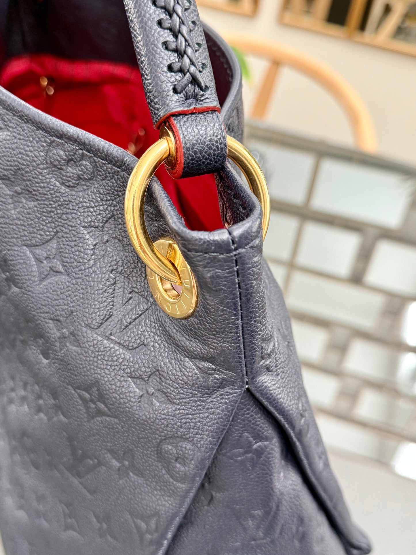 Artsy MM Empriente in Navy Blue with Dustbag- 📅 Year: 2020