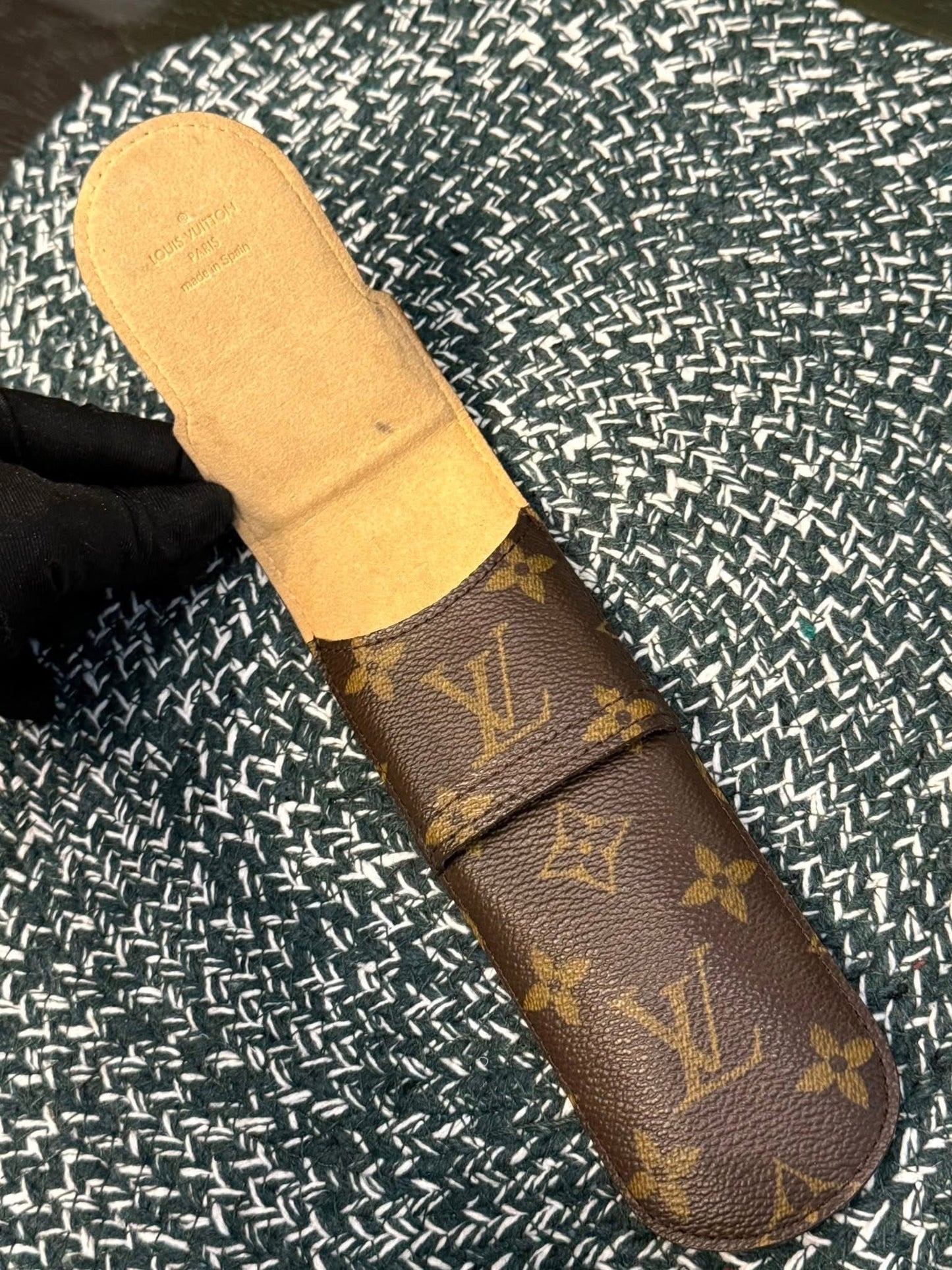Monogram Etui Stylo Pen Case- 🗓️ Year 2003