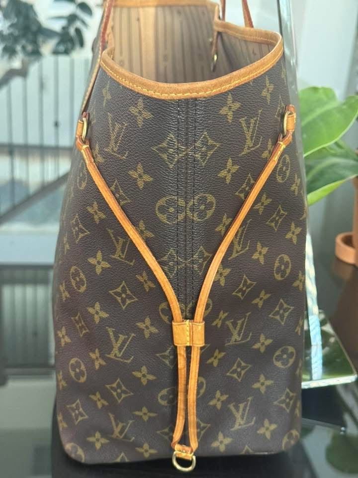 Neverfull GM Monogram with Insert Organizer -🗓️ Year: 2007