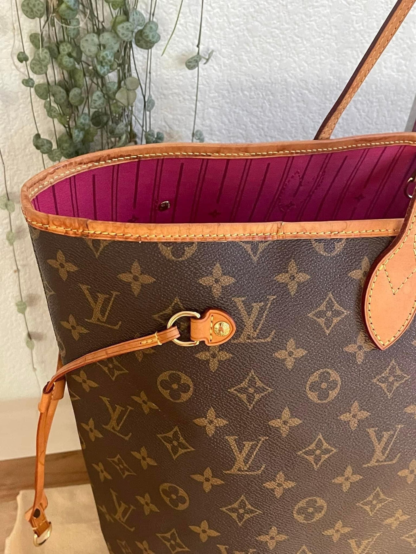 Neverfull GM in Peony with Dustbag - 📅 Year: 2011