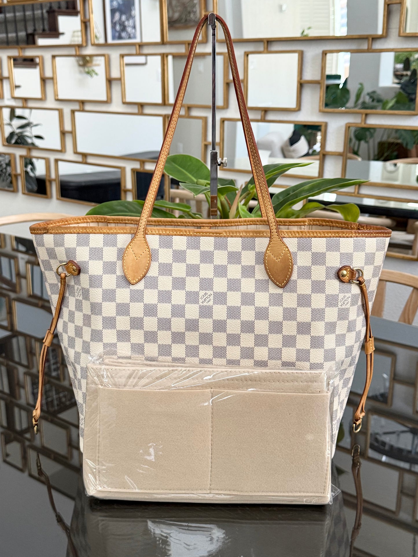 Neverfull MM in Azur with Insert Organizer 🗓️ Year: 2009