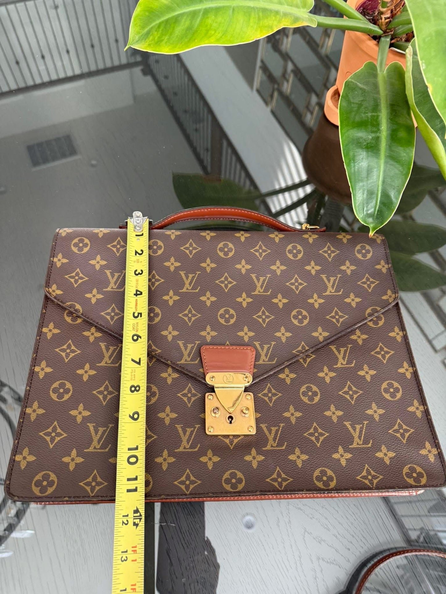 Porte Document / Laptop Vintage Bag with Key 🔑 and Crossbody Strap 🗓️ Year 1990
