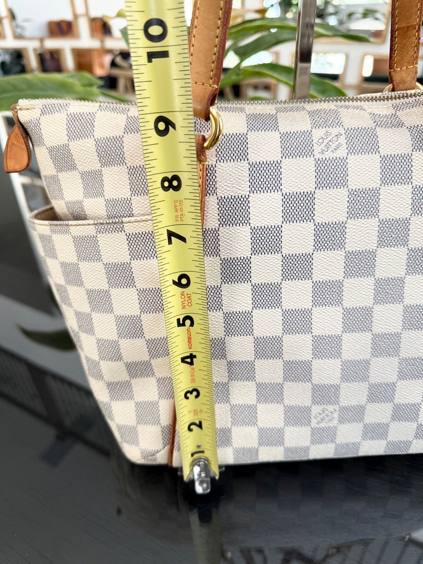 Totally PM Azur with Dustbag 📅 Year: 2011