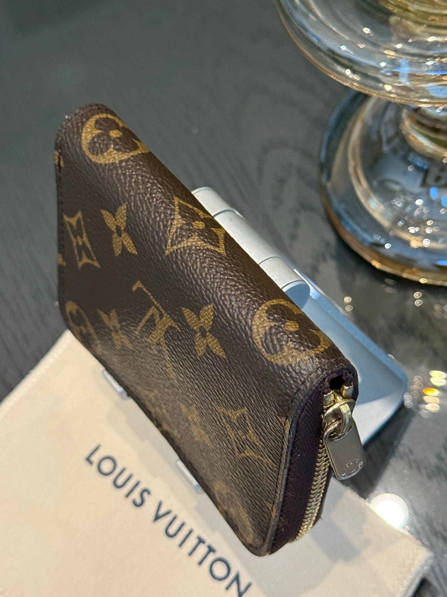 Monogram Zippy Compact Wallet with Dustbag 🗓️ Year: 2014