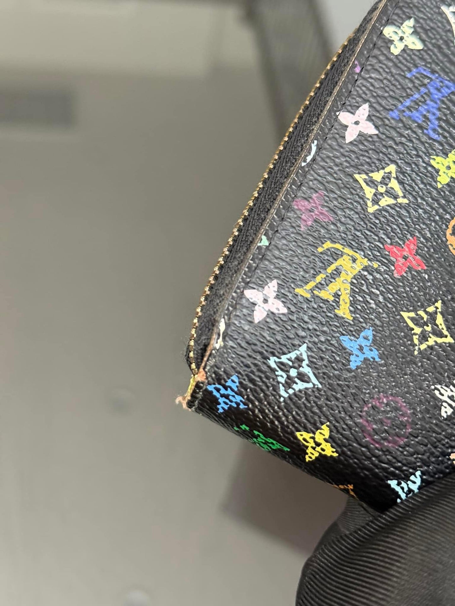 Multicolor Zippy Long Wallet in Black with Box , Dustbag and Paper bag Year: 2010