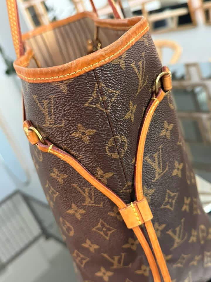 Neverfull MM in Monogram with Insert Organizer 🌺 📅 Year: 2015
